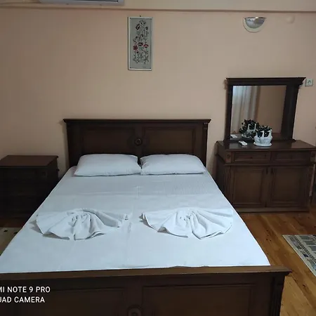 Yener Apart 아파트 뎀레